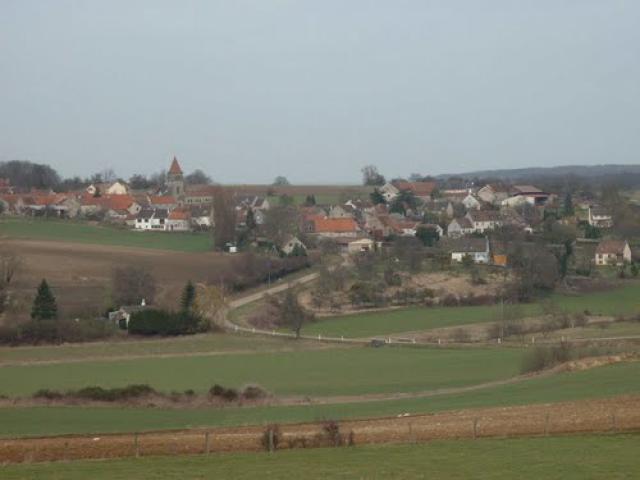 Lucy le Bocage 02400