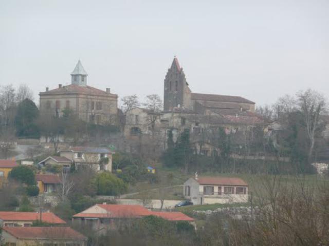 Village of Endoufielle, Gers