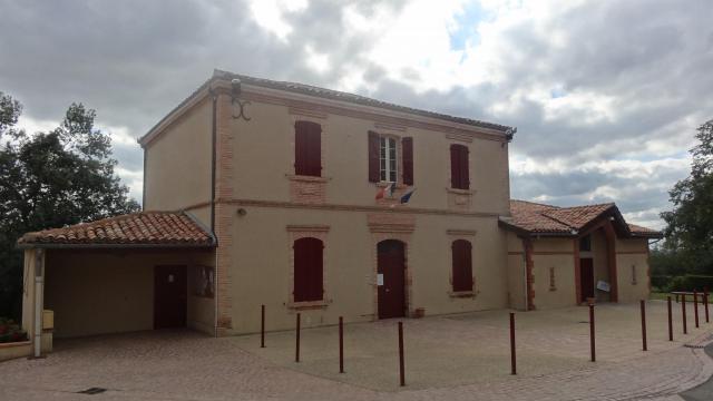 Mairie de Montiron.