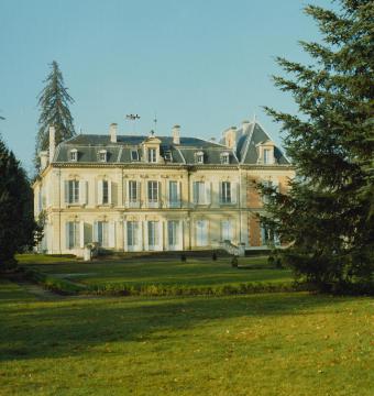 Vestiges de l'ancien hospice devenu prieuré de Cayac, établi sur la route du pèlerinage de Saint-Jacques-de-Compostelle et mentionné dès…