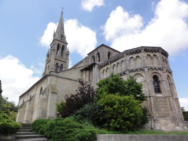 Bassens (Gironde) église Saint-Pierre, chevet