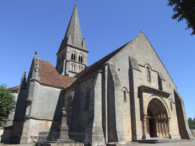 Bourbon-l'Archambault - Eglise Saint-Georges