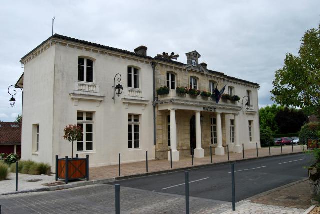 Yvrac Mairie