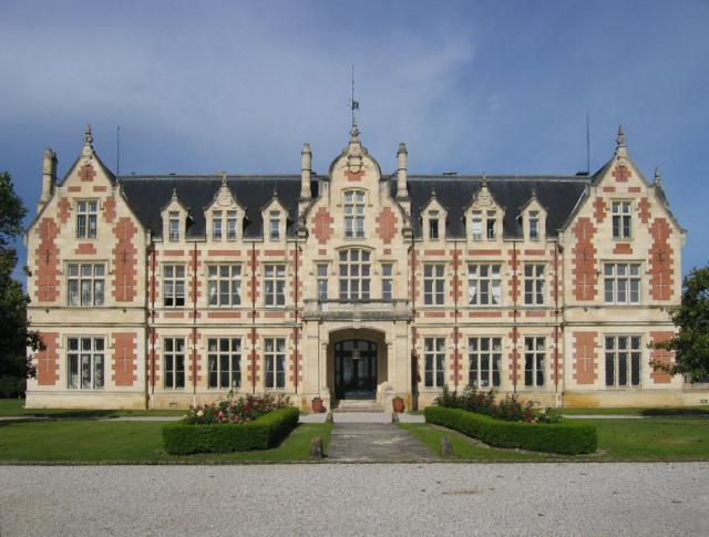 Le château Cantenac-Brown à Catenac, Gironde, France.