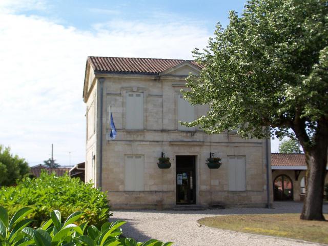 Mairie de Villenave-d'Ornon (Gironde, France)