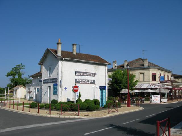 Ancienne gare SNCF de Latresne-Castera