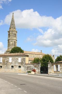 Church in Leognan