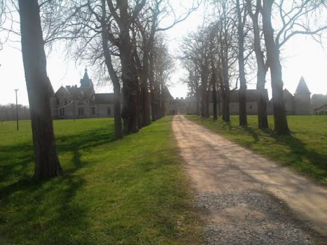 chateau de la Crête aux maisons d'audes (entrée)