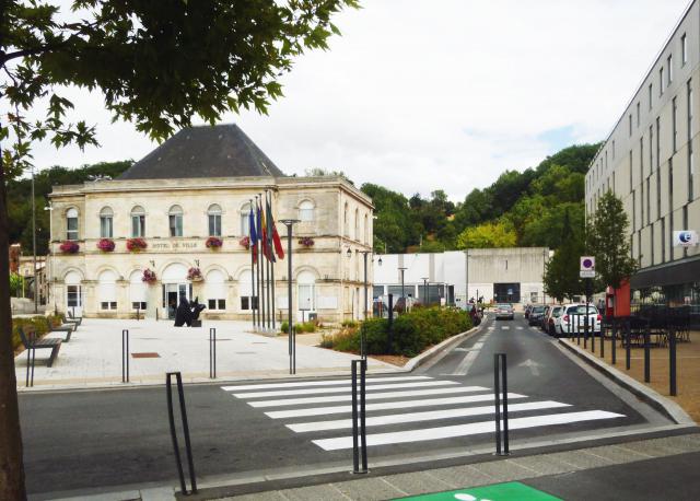 L'Hôtel de Ville