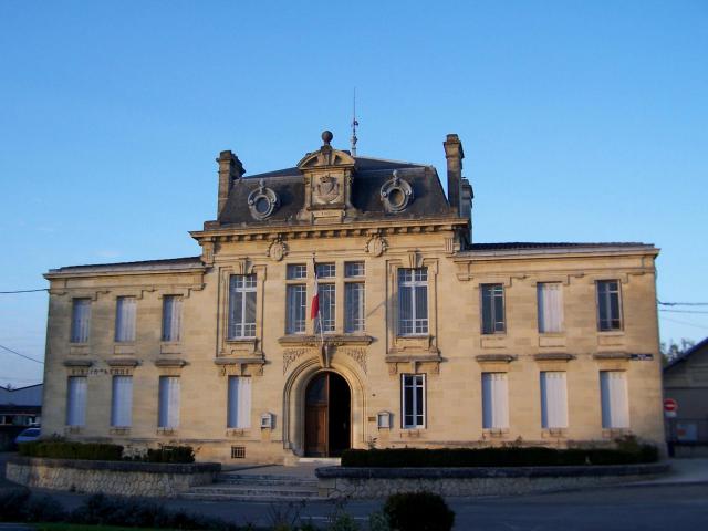 Town hall of Rions (Gironde, France)