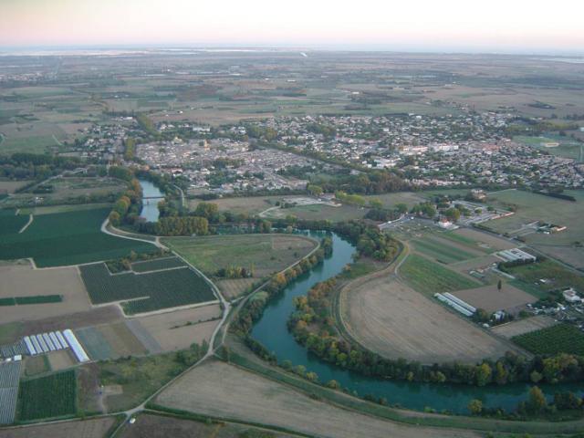Vue aérienne de Marsillargues (Hérault)
