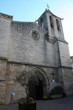 Valros (Hérault) - façade de l'église Saint-Étienne.