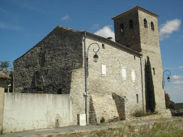 L'Eglise de Caussiniojouls, date du XVIème siècle