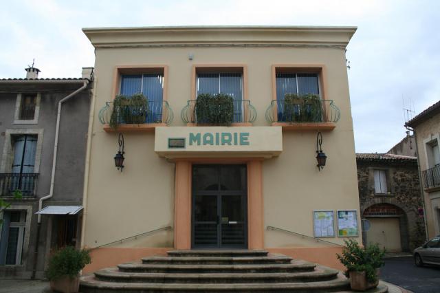Lézignan-la-Cèbe (Hérault) - mairie.