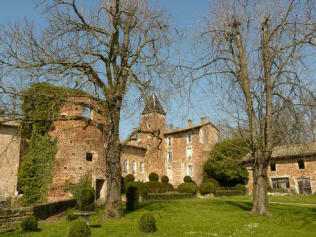 Château de la Bâtie - MONTCEAUX