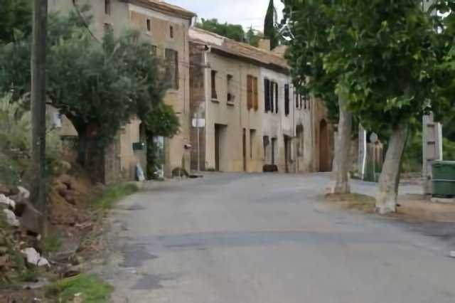 Main Road in Cazedarnes