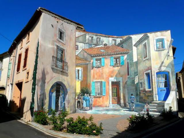 France, ce Trompe-l'oeil très bien réussi dans le village de Capestang