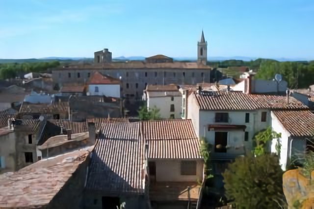 Le village vu du Fort