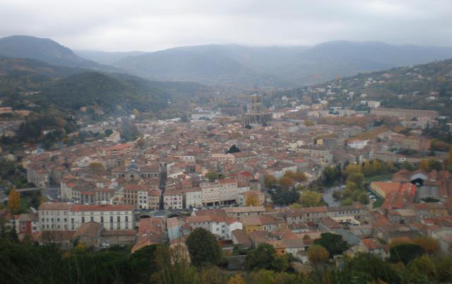 Vue générale de la ville de Lodève (Hérault)