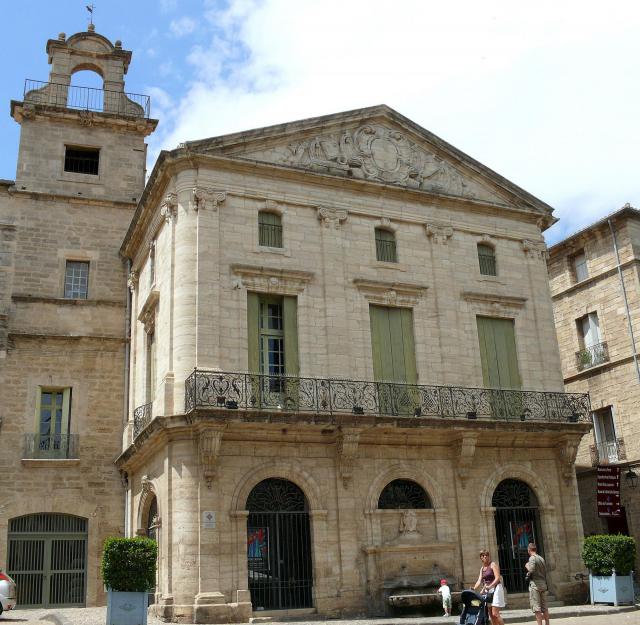 Pézenas - Maison consulaire, 6 place Gambetta