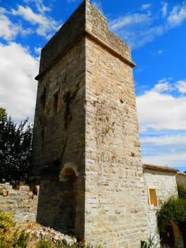 Tour du château de Montlaur