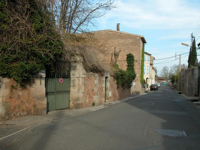 Street at Cazouls-lès-Béziers (Hérault)