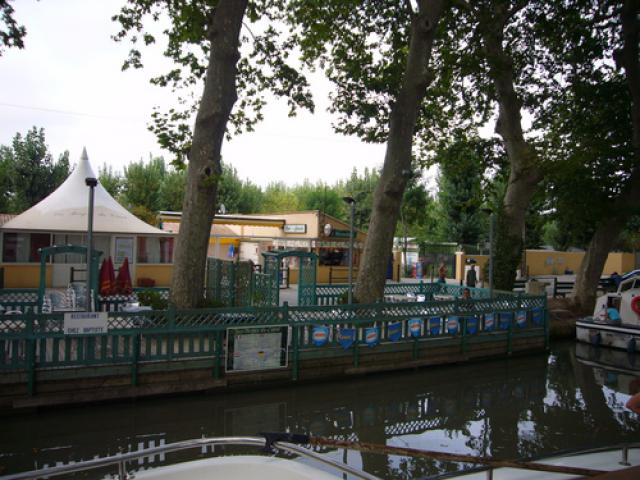 Canal du Midi, Restaurant chez Babtiste (rs)