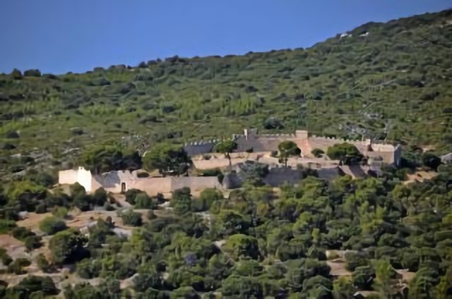 Castellas de Montpeyroux