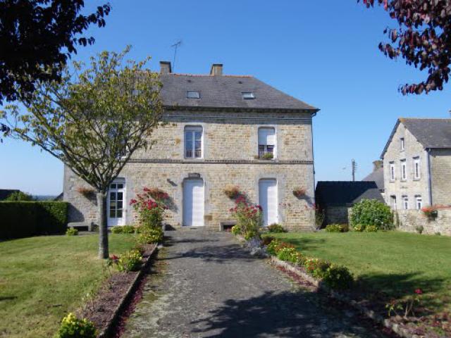la mairie de romazy