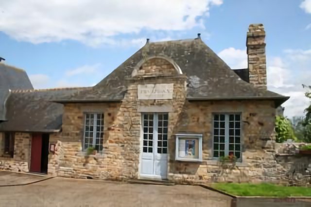 Mairie de CHAMPEAUX