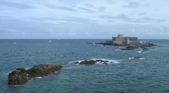 Fort de Saint-Malo (accessible à pied à marée basse)