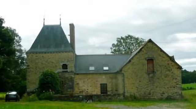Manoir du XIX° S au Foutet sur la commune de Guipry. Ce serait un ancien pavillon de chasse.