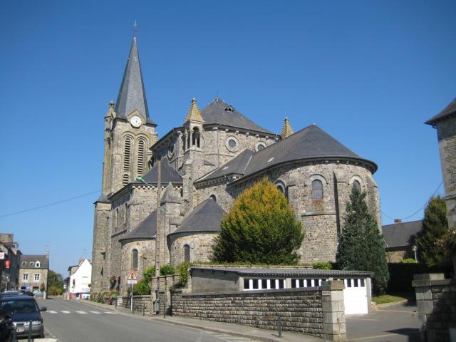 église Saint-Michel de Liffré, construite par Arthur Regnault