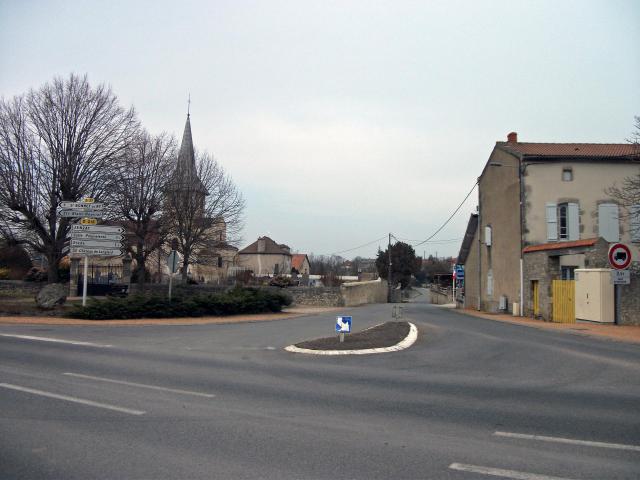 Route départementale 216 vers Jenzat, à Mazerier (Allier) [10526]