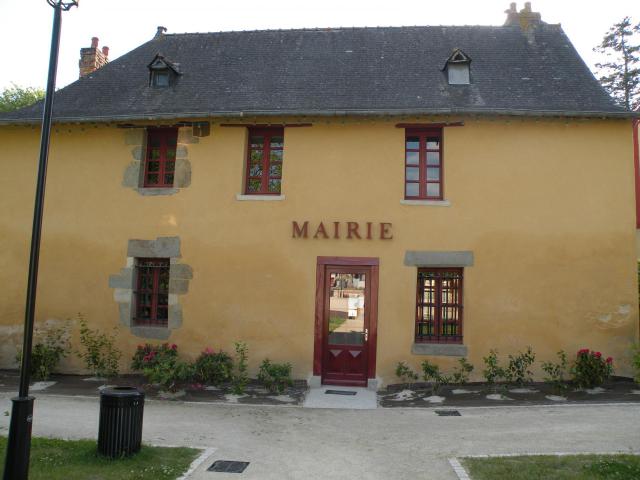 Mairie de Parthenay-de-Bretagne.