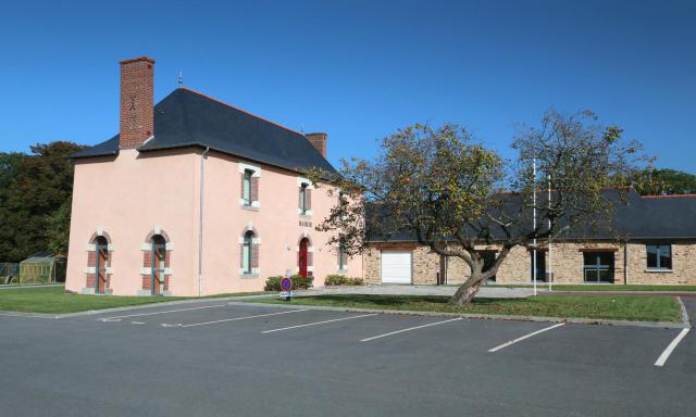 Mairie de Saulnières