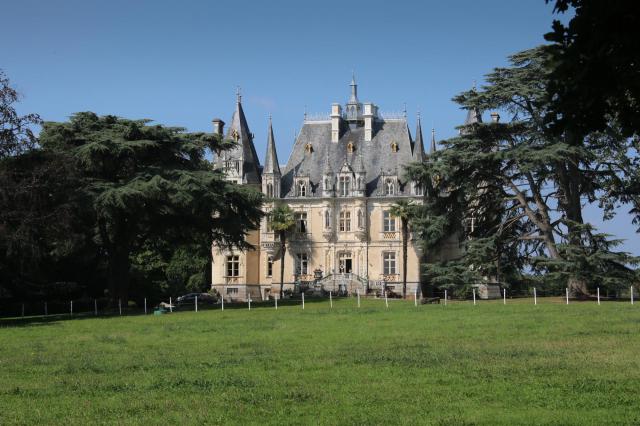 Cet édifice est répertorié dans la base Mérimée, base de données sur le patrimoine architectural français du ministère de la Culture, sous…