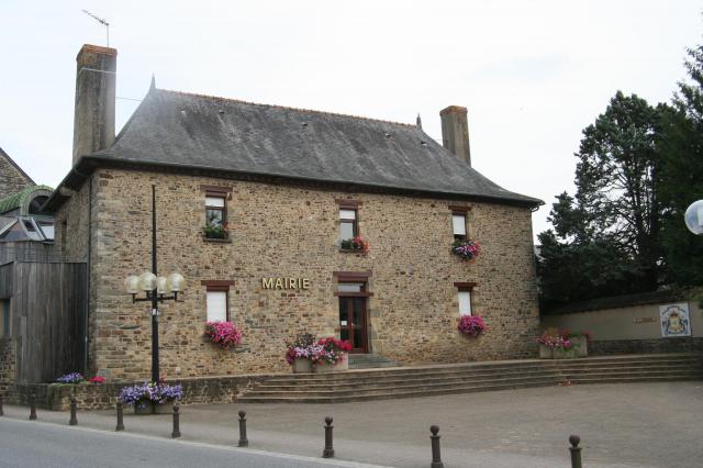 Mairie de Piré-sur-Seiche.