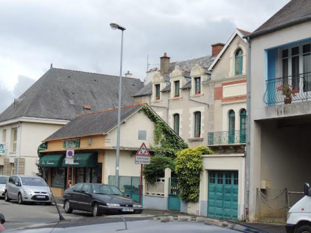 Saint-Méen-le-Grand, Av du Maréchal foch