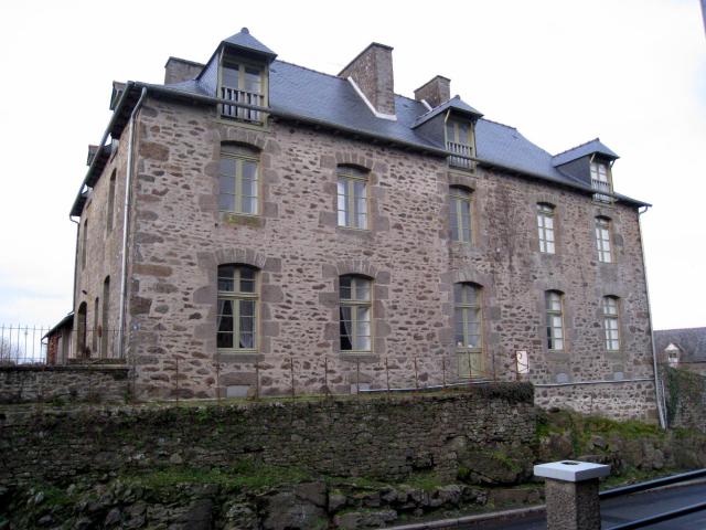 L'ancien Relais de Poste de Saint-Pierre-de-Plesguen