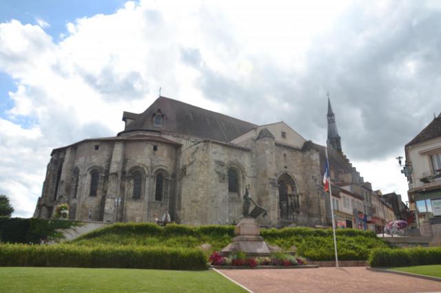 Église Sainte-Croix