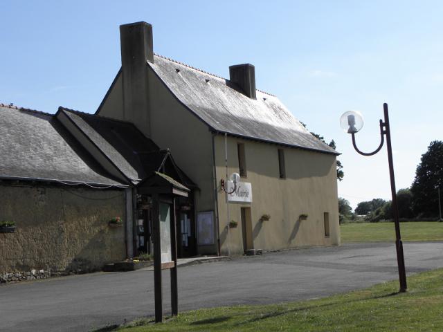 Mairie de Chasné-sur-Illet (35).