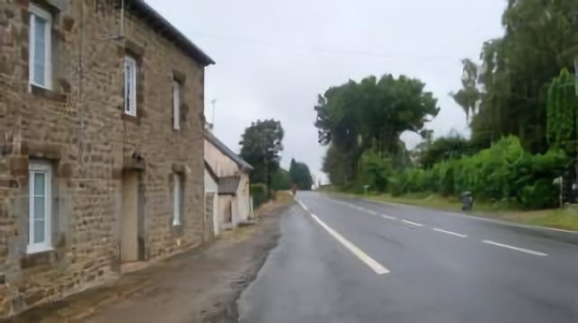 sur la D27 à la Gouestardière