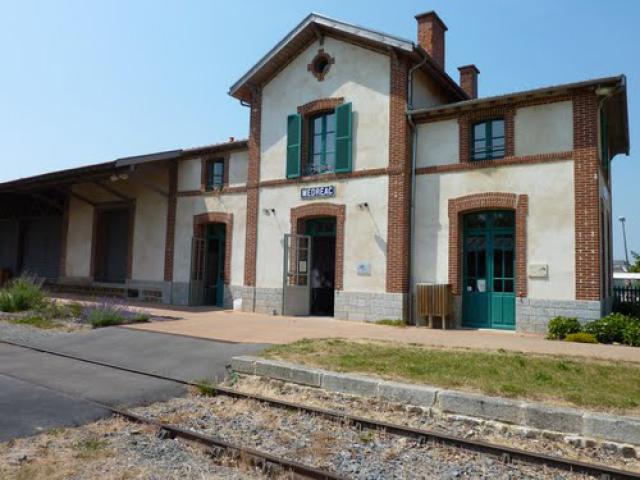 Gare de Médréac.