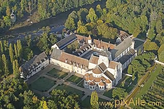 Abbaye de Fongombault
