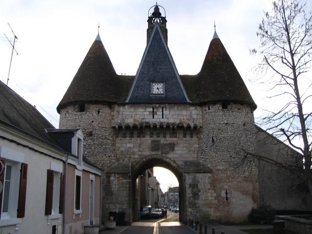 La Porte Saint-Étienne, à Déols, Indre, France.