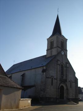Saint-Août (36) : L'église.