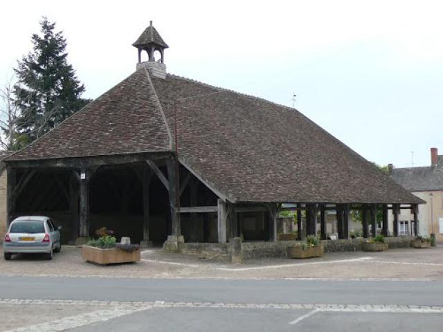 La Halle de Cluis