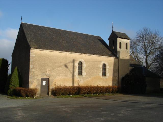 Pouligny-Saint-Martin (36) : L'église.