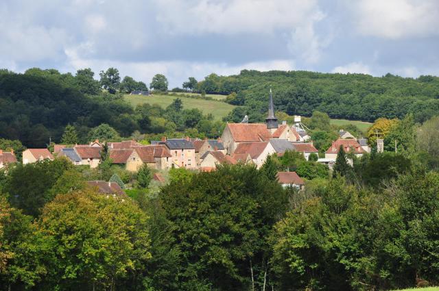 Vue générale du bourg de Chavin (Indre)